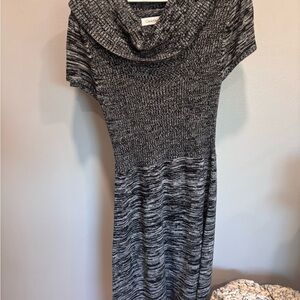 Calvin Klein Monochrome Knit Pattern Top